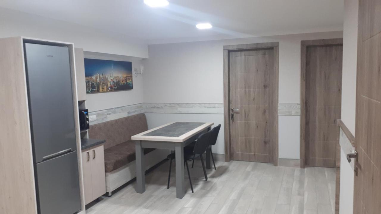 Окремі Номери В Гостьовому Будинку Типу Guest House Kropyvnyckyj Exteriér fotografie