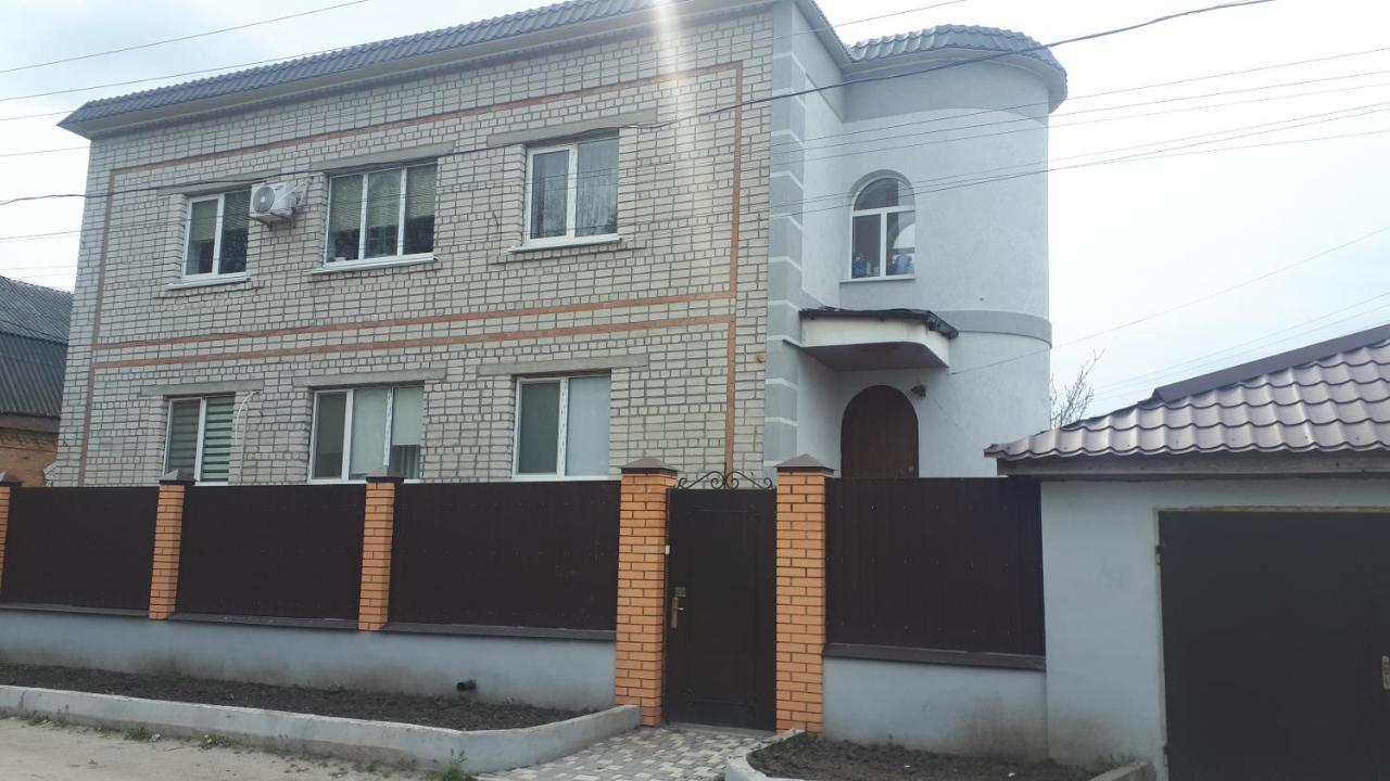 Окремі Номери В Гостьовому Будинку Типу Guest House Kropyvnyckyj Exteriér fotografie